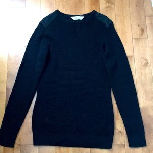 H&M black waffle sweater